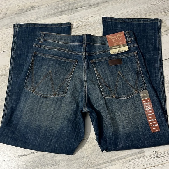 Wrangler Relaxed Boot Jeans 18 Husky NWT - Picture 2 of 9